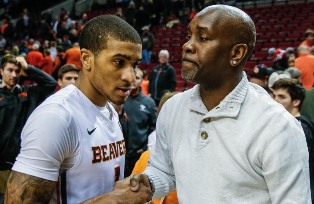 你做一个S 你做一个S