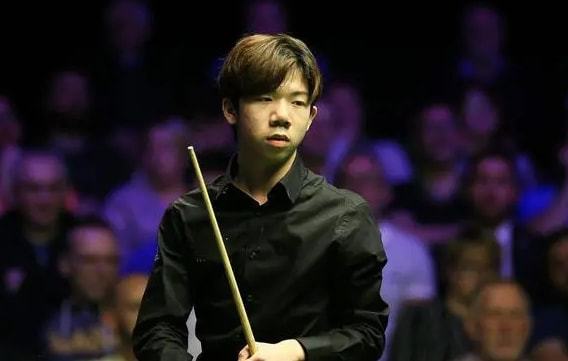 级球员角逐 级球员角逐